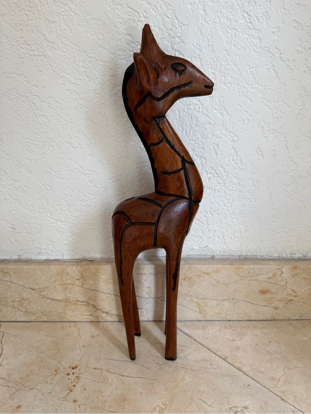 Vintage MCM Retro Hand-Carved Brown Wooden Giraffe Sculpture Decorative Home Art